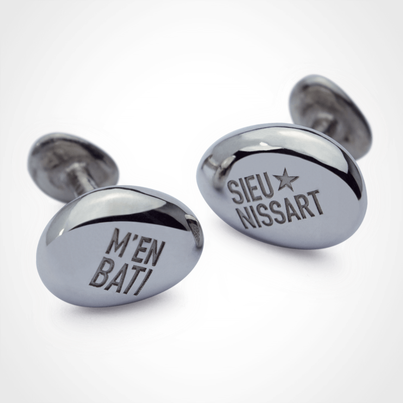 Boutons de manchette medium "m'en bati sieu nissart" en argent 925 millièmes rhodié.